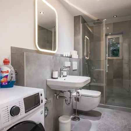 Bright - Beachstyle - Kitchen - Kingbed - Parking - Netflix Augsburg