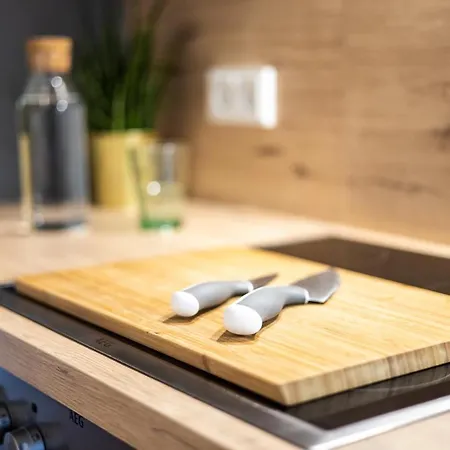 Apartment Bright - Beachstyle - Kitchen - Kingbed - Parking - Netflix